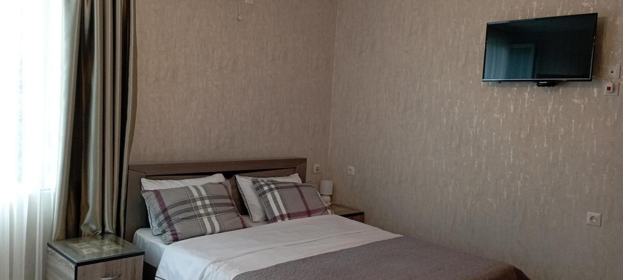 Guesthouse Next To Beach Batumi Exterior photo